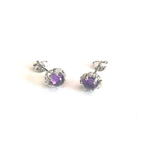 Silver studs earring with Amethyst