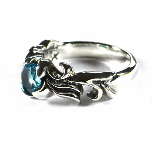 Aquarelle pattern silver ring with blue CZ