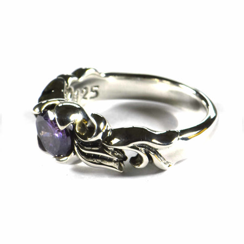 Aquarelle pattern silver ring with purple CZ