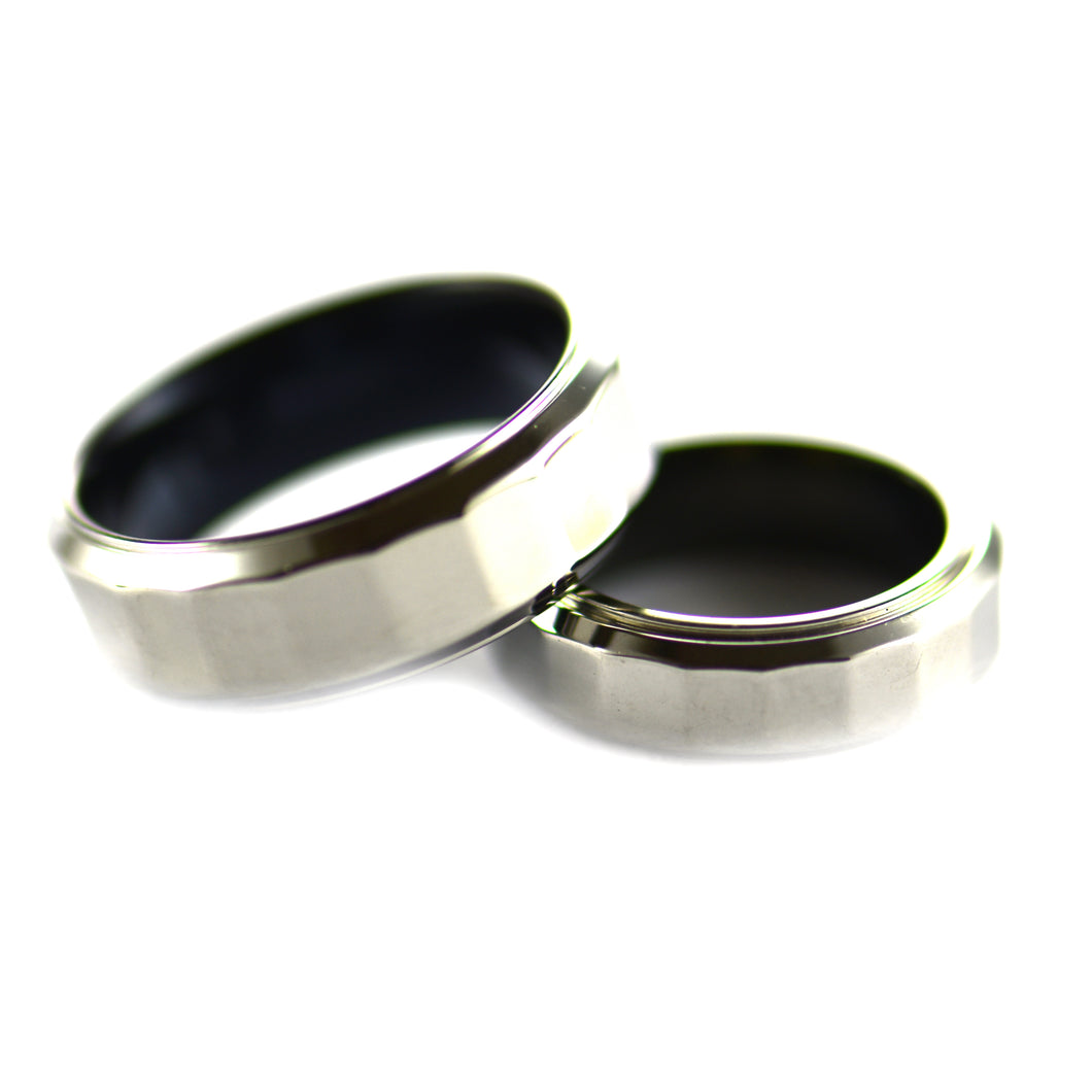 Polygonal stainless steel couple ring with black plating