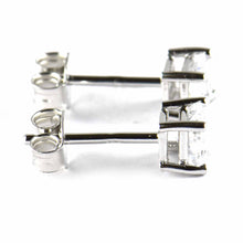Prong setting stud silver earring with 2mm square CZ